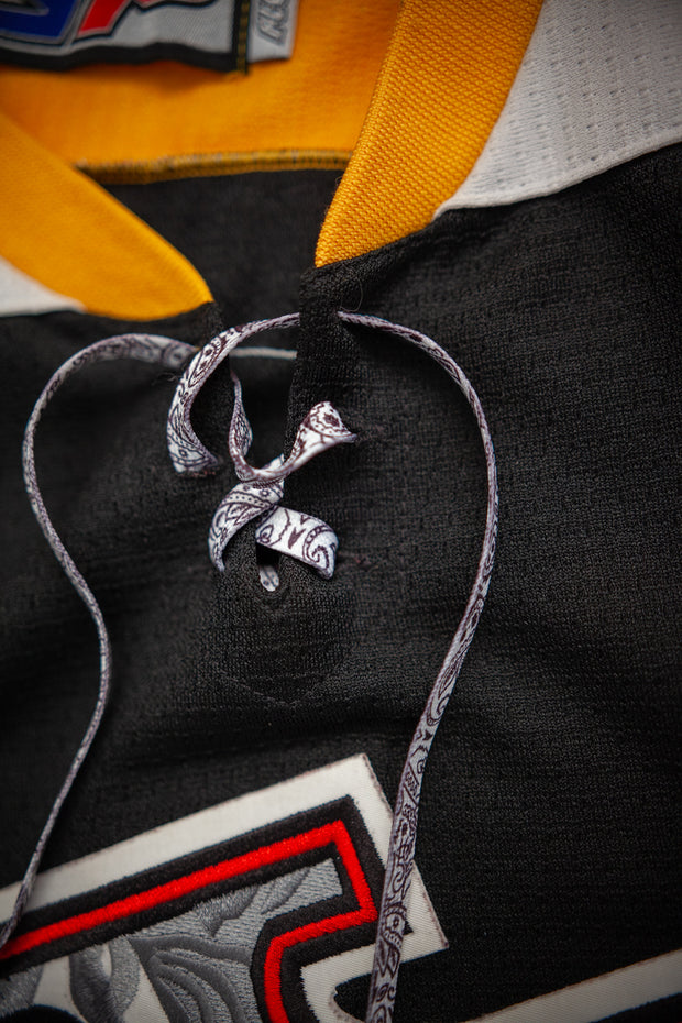Johnstown Chiefs ECHL 1999-00 Black E.J. Bradley Heavy Knit Jersey